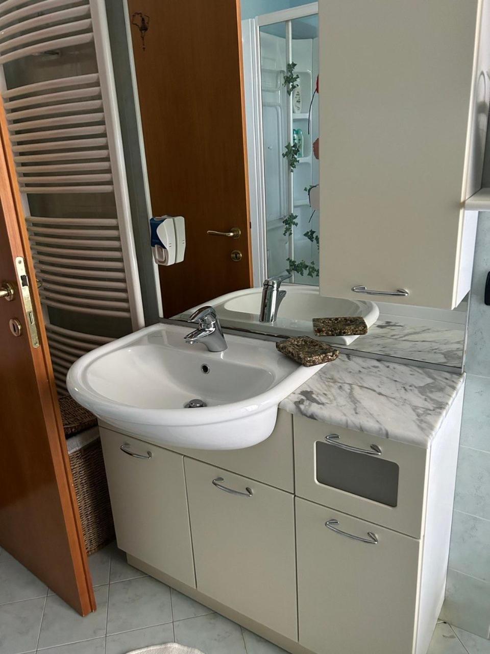 Edyshome Peschiera del Garda Exteriör bild